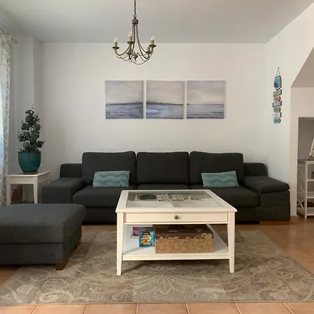 Casa Marina أَغايتي